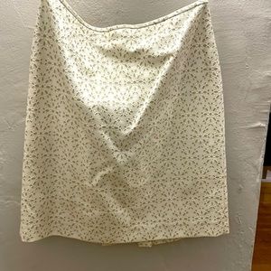 Beige mini skirt good condition